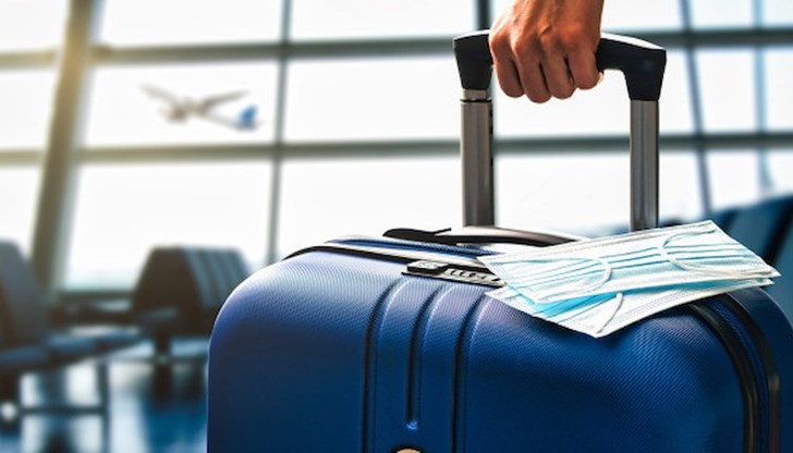 Облекчават се и условията за задължителна карантина при неваксинираните пътници