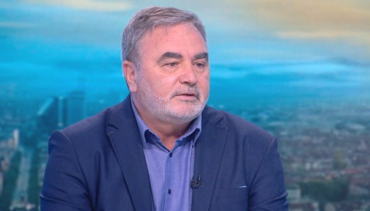 „Смъртността у нас е притеснително висока. Минахме границата от 35 хил. починали“, заяви Кунчев „Смъртността у нас е притеснително висока. Минахме границата от 35 хил. починали“, заяви Кунчев