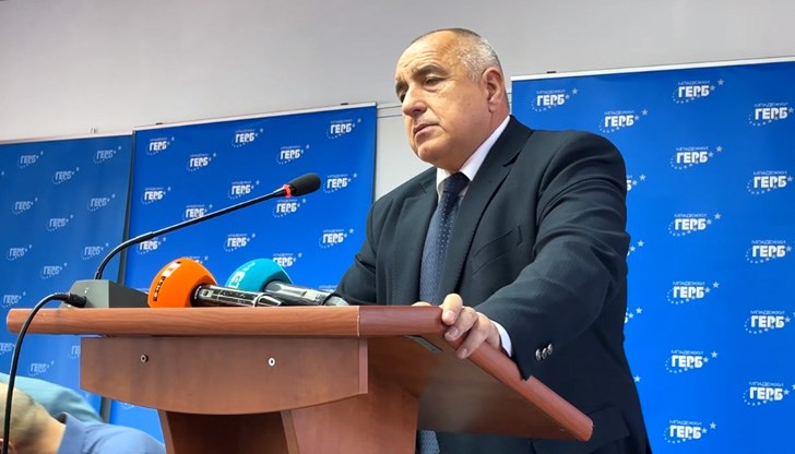 Тази война ще продължи дълго и ще бъде много по-кръвопролитна, заяви лидерът на ГЕРБ Тази война ще продължи дълго и ще бъде много по-кръвопролитна, заяви лидерът на ГЕРБ