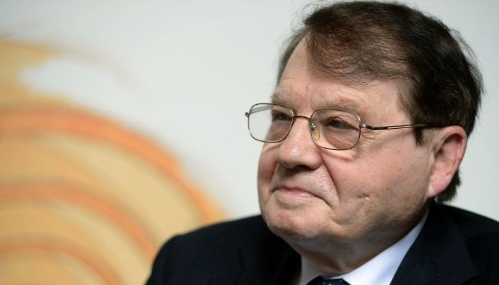 В България той беше познат по-скоро със защитата на българските медици в Либия