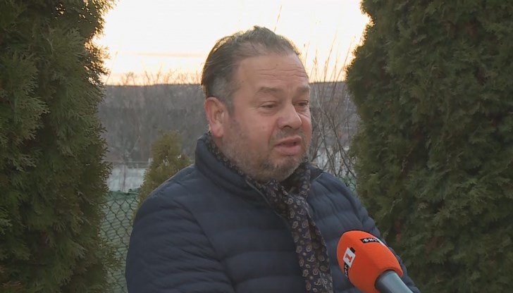 "Бил е в болница в Солун, проверихме информацията, няма такова нещо", заяви Асен Христов