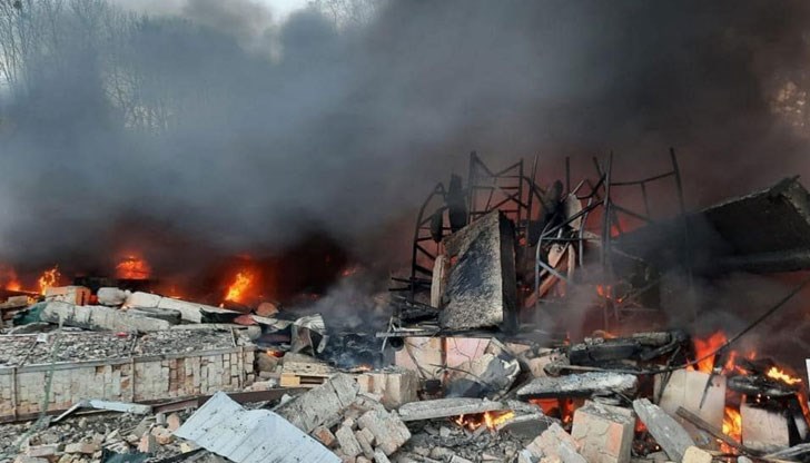 Осем взрива има от рамните часове на сутринта в Киев