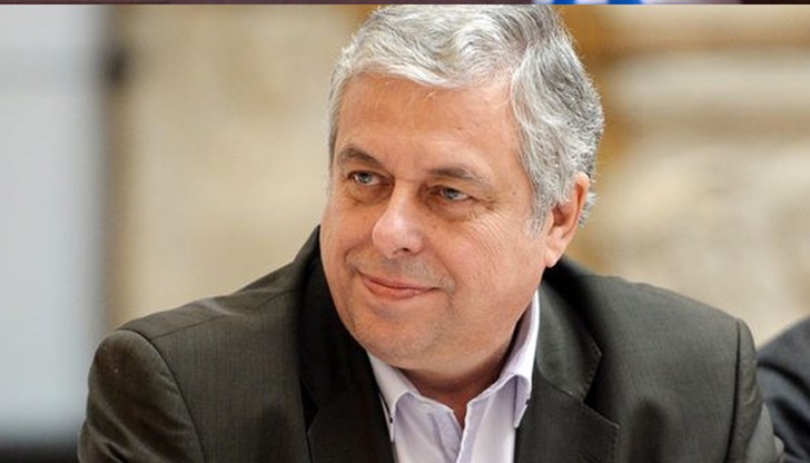 Според директора Христомир Брънзов протестът започва да се политизира Според директора Христомир Брънзов протестът започва да се политизира