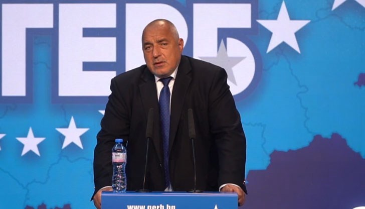 Кирил Петков предава националния интерес с позицията, че България е изпълнила „номинално” изискванията за членство в Шенгенското пространство, казват от ГЕРБ Кирил Петков предава националния интерес с позицията, че България е изпълнила „номинално” изискванията за членство в Шенгенското пространство, казват от ГЕРБ