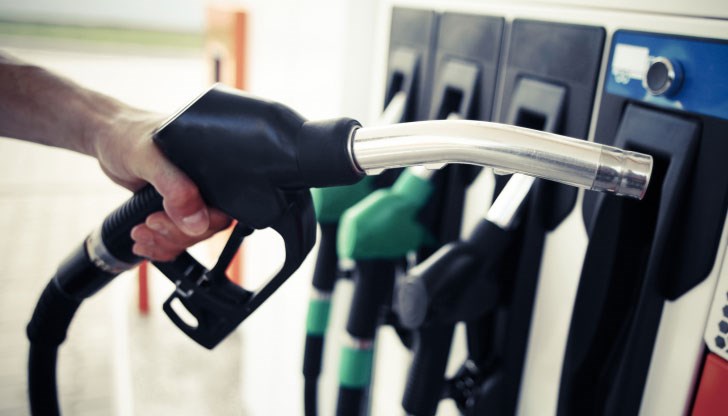 Проверка показва, че точната цена зависи не от веригата, а от местоположението на конкретната бензиностанция