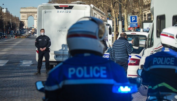 Френският "Конвой на свободата" влезе в Париж, въпреки забраните