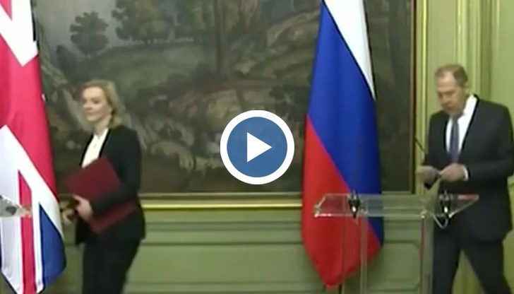 Двамата водещи дипломати на Русия и Великобритания бързо забравиха за дипломатичния тон
