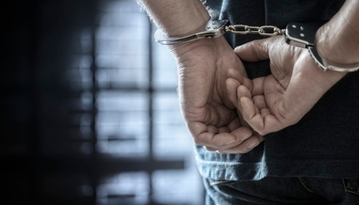 38-годишният Димитър Ангелов се държал неадекватно по време на полицейската проверка 38-годишният Димитър Ангелов се държал неадекватно по време на полицейската проверка