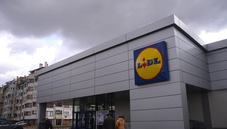 Назначението на Георги Николов за директор на Агенцията за обществени поръчки не е заради продажба на продукти на фирмата с доскорошно участие на премиера Кирил Петков, посочват от Лидл-България