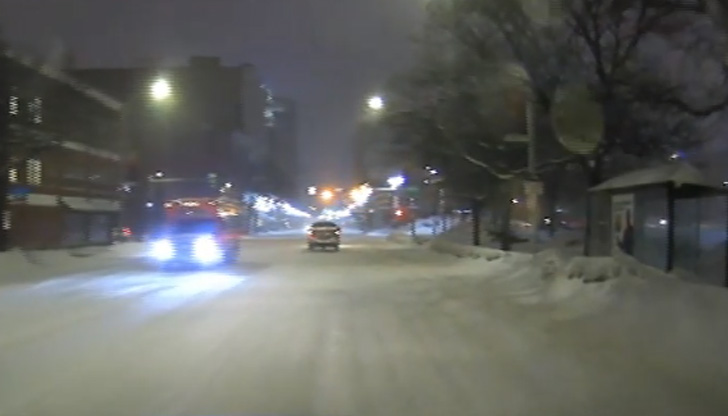 Силната зимна буря продължава да нанася щети в Съединените щати.Трима