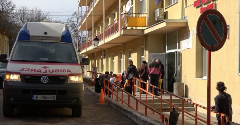 Шест &bdquo;зелени коридора&ldquo; за имунизация срещу Ковид-19 ще работят в