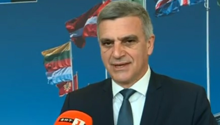 В нея ще участват между 700 до 1000 души, като