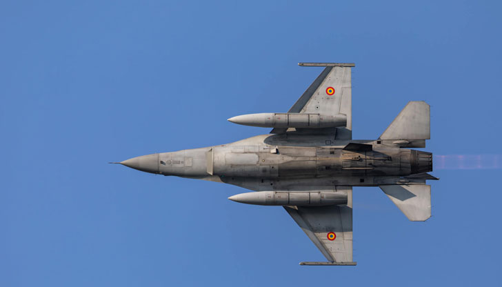 Украински изтребител Су-27 е навлязъл във въздушното пространство на Румъния