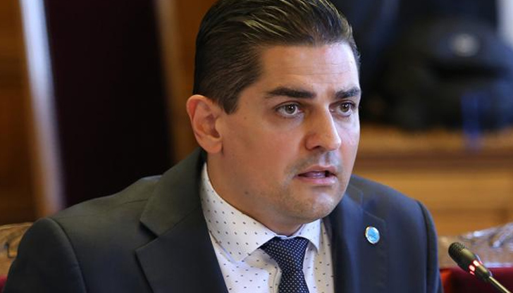 Схема &bdquo;Автомагистрали&ldquo; на ГЕРБ и с физкултурните салони за 25