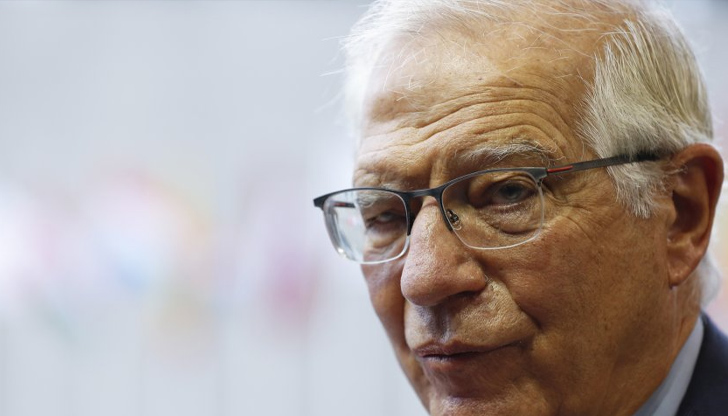 В профила си Жозеп Борел публикува туит за решението на