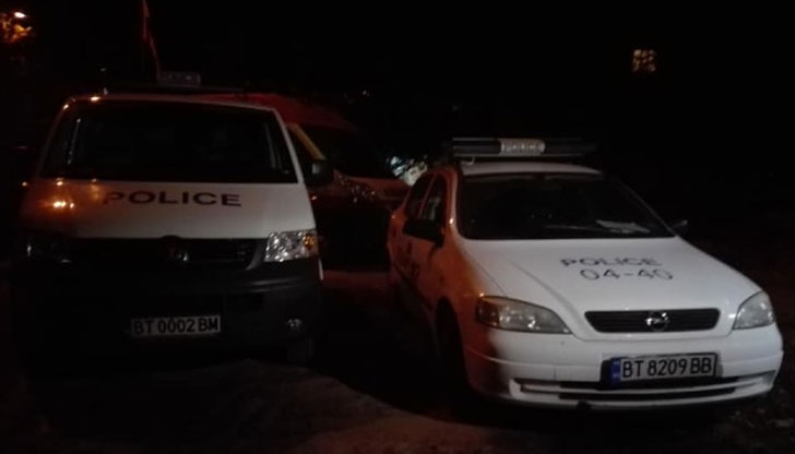 Жертвата е на 49 години, престъплението е извършено около 3:20