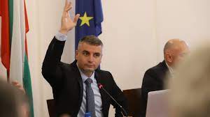 Росица Кирова заяви, че управляващото мнозинство не се занимава с