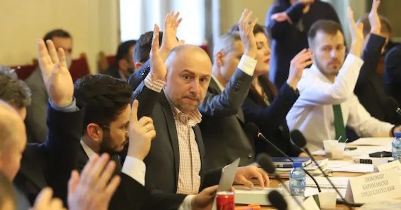 От 1 април максималният осигурителен праг ще бъде 3 400