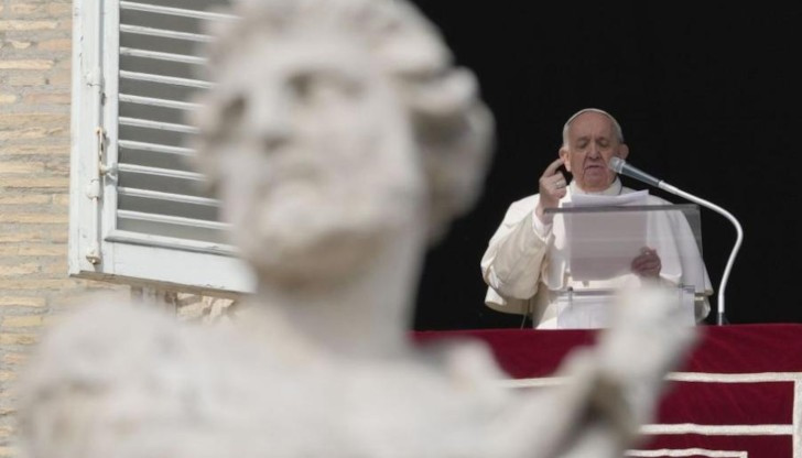 Главата на Римокатолическата църква неведнъж е призовавал за мир в