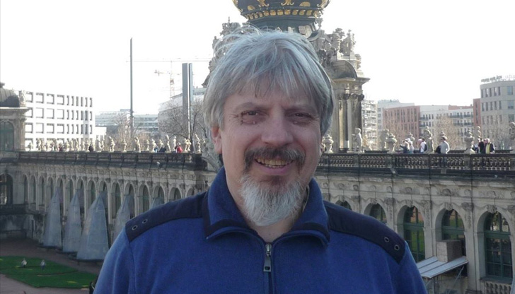 Кратък коментар за пика на вълнатаПо принцип не пиша в