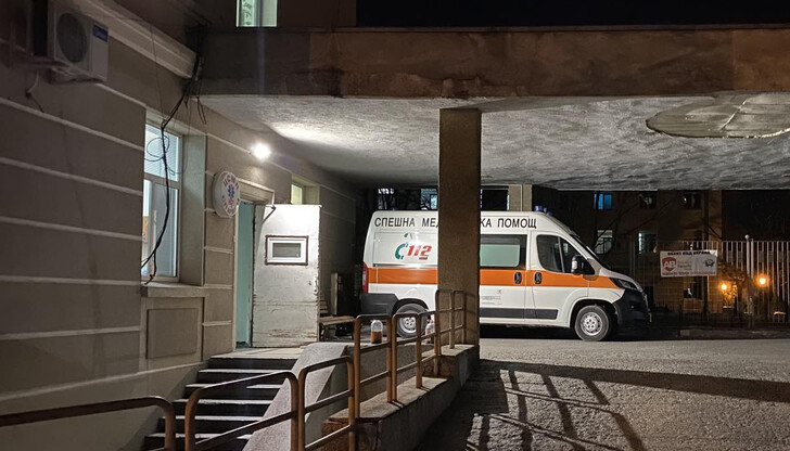 През нощта му е направена операцияСтабилно остава състоянието на 13-годишното