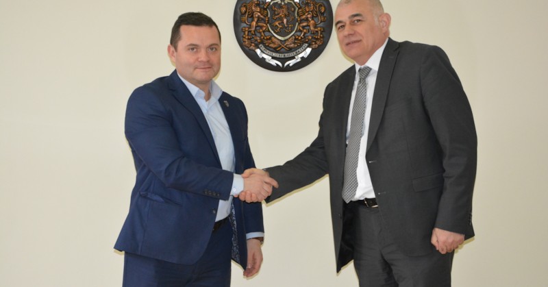 Министърът на труда и социалната политика Георги Гьоков проведе среща