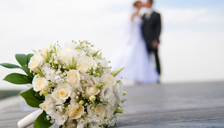 Защо младоженците избраха днешната дата и какво означават числата?Рекорден брой