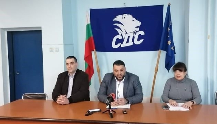 Модел на безидейност и безизходица &ndash; така общинските съветници от