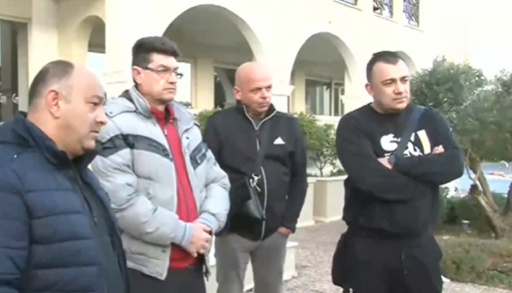 Продължава издирването на изчезналите от запалилия се ферибот край остров