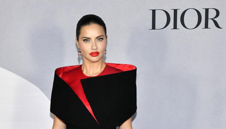 40-годишната бразилка вече има две дъщериМоделът и майка на две