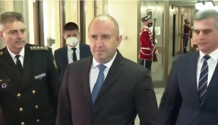 Вече има информация, че доставката на новите изтребители F-16V ще