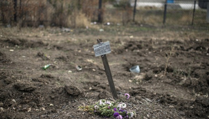 Руските власти заговориха за масови гробове в Донбас и обвиниха