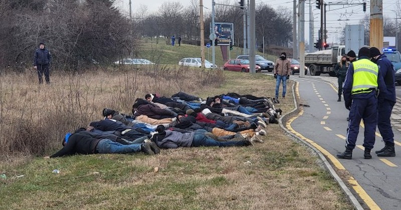 Тя се провежда на входа на комплекс "Меден рудник"Над 60