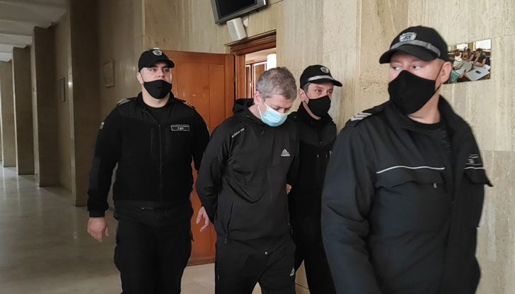 Това постанови Бургаският районен съдБургаският районен съд присъди 4 години