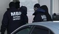 Арестуваха двама полицаи при акция срещу трафик на мигранти