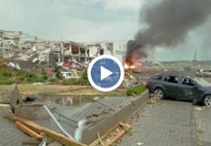 Природното бедствие унищожи домове и бизнеси и прекъсна електрозахранванетоДве торнада