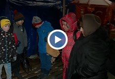 С хиляди се увеличават всеки ден бежанците от войната в