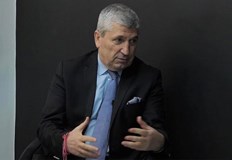 От техническа гледа точка ние можем да минем без договори