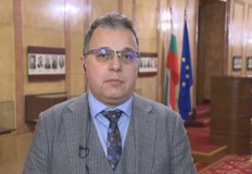 На нас ни бе обяснено че война и бежанска вълна