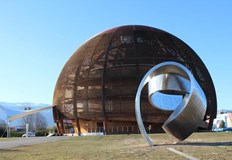 Европейската организация за ядрени изследвания ЦЕРН преустановява сътрудничеството си с