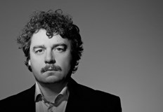 Прекрасен Камен Донев Талантлив човечен себе сиВчера имах представление на