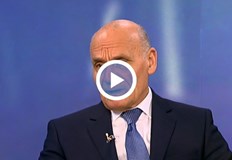 Двойният стандарт определено личи Това каза в студиото на Събуди се