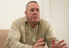 По думите му новият псевдоелит е трябвало да накаже определени