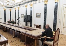 Президентът на Русия Владимир Путин е подведен от съветниците си