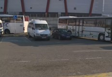 Докато някои българи помагат на бежанците от войната в Украйна