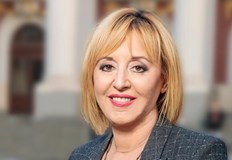 Като пълен провал определи социалната политика на правителството Мая Манолова