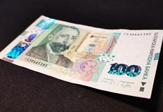 Средствата ще се осигурят от европейски програми посочи социалният министърДържавата ще предоставя ваучери по 100 лева