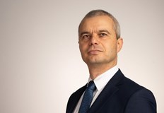 Нека гледаме Украйна и да не допускаме никога България да