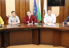 Предстои да започне издаването на документи за временна закрила още