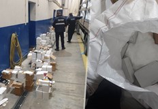 Водачът на автомобила е заявил че е получил кашончетата с